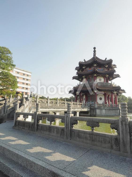 二二八公園の翠亨閣