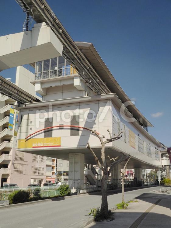 日本, モノレール, ゆいレール, 列車, 建物, 沖縄, 鉄道, 電車, 駅