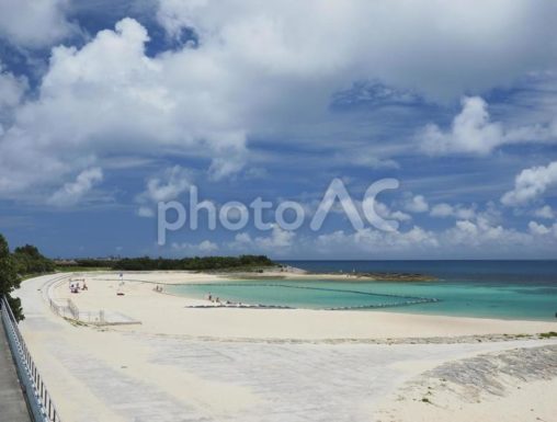 西原きらきらビーチ（沖縄県中頭郡西原町）