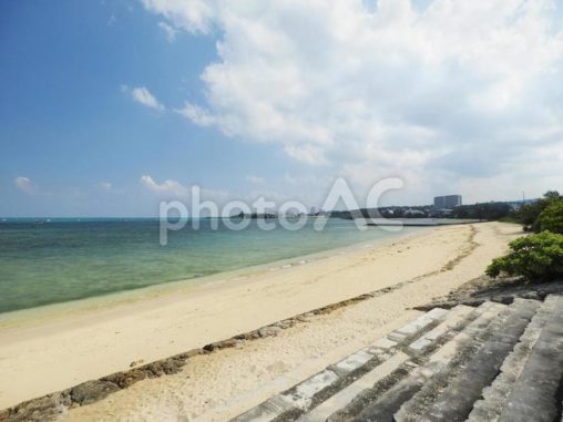 仲泊海岸(沖縄県恩納村仲泊)