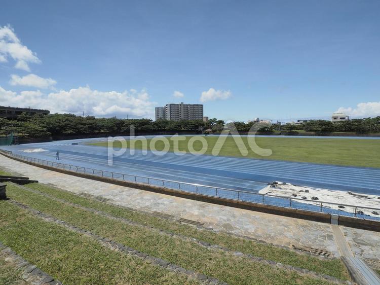 浦添運動公園_ANA FIELD 浦添(陸上競技場)（沖縄県浦添市）