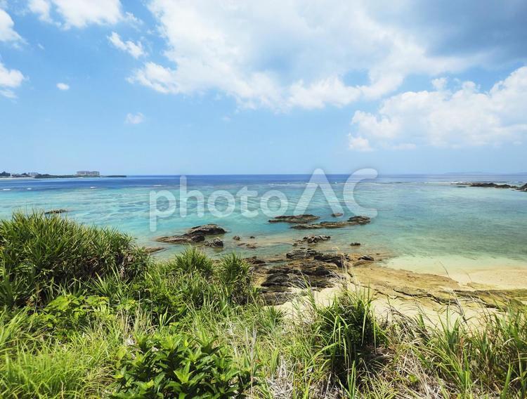 恩納村の海(沖縄県恩納村安富祖)
