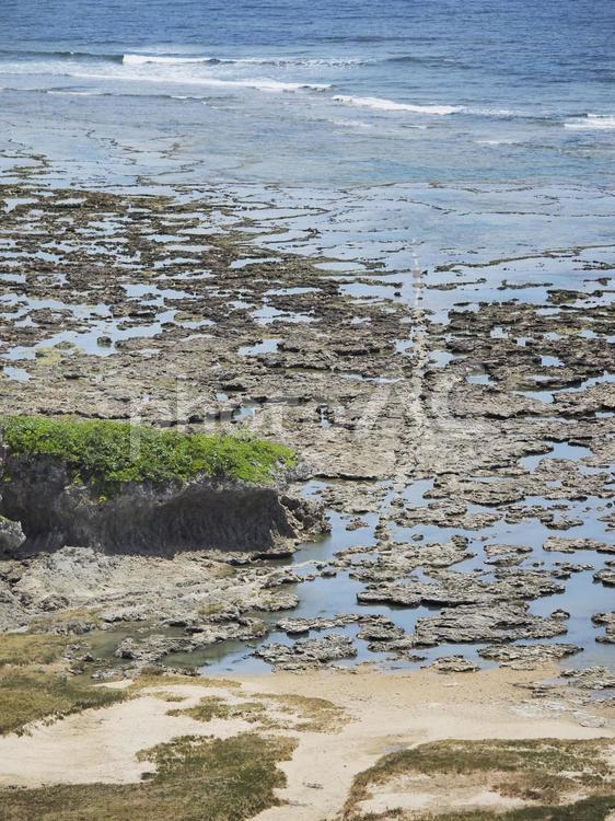 具志頭城跡からの風景（沖縄県島尻郡八重瀬町具志頭）