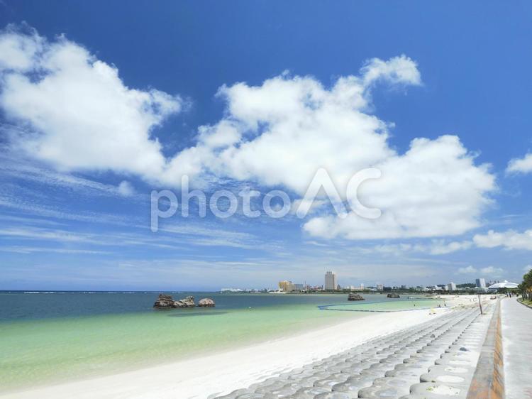 アラハビーチ（沖縄県中頭郡北谷町北谷）