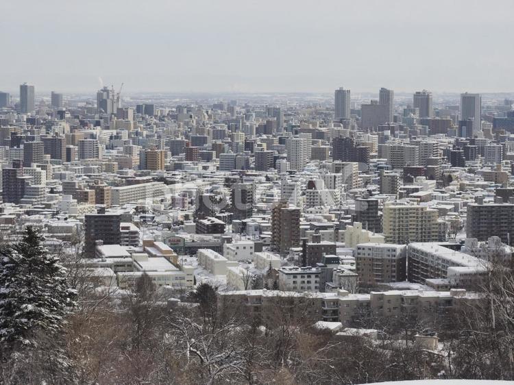 冬の札幌市の遠景（旭山記念公園）