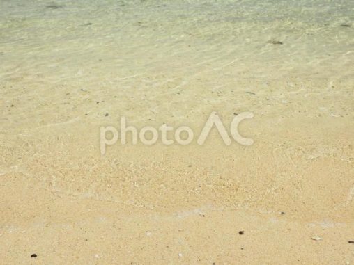 波打ち際_ダイヤモンドビーチ(沖縄県恩納村瀬良垣)