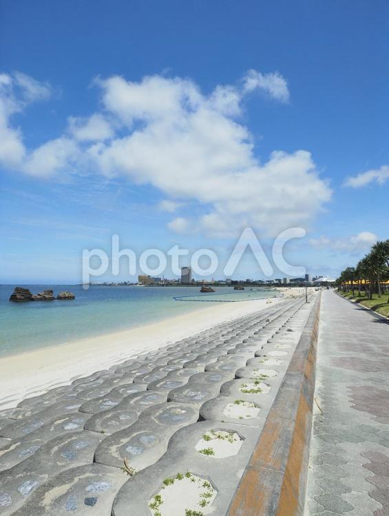 アラハビーチ（沖縄県中頭郡北谷町北谷）