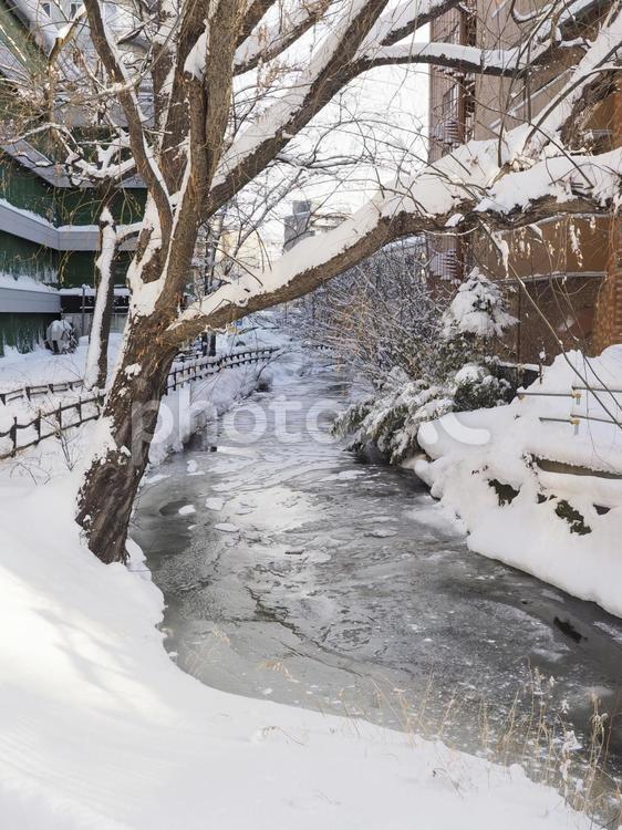 真冬の創成川(北海道札幌市）