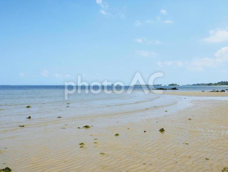 谷茶引潮のビーチ(沖縄県恩納村谷茶)