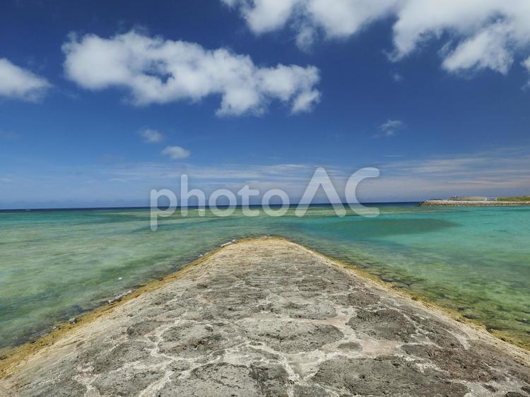 トロピカルビーチ（沖縄県宜野湾市真志喜）