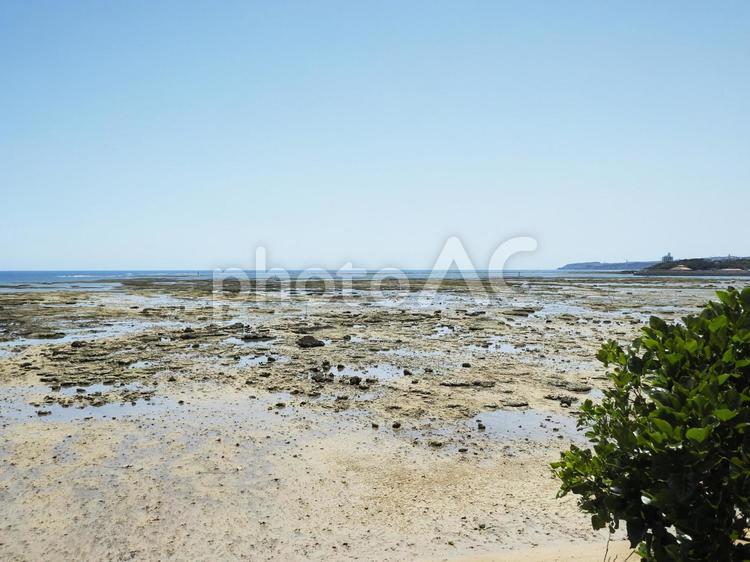 浜辺の茶屋前の海辺（沖縄県南城市玉城）