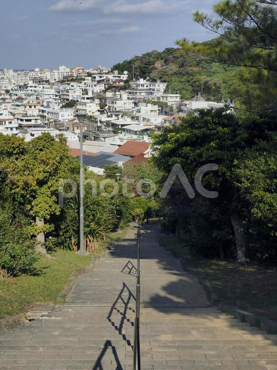 末吉公園からの那覇市風景（沖縄県那覇市）