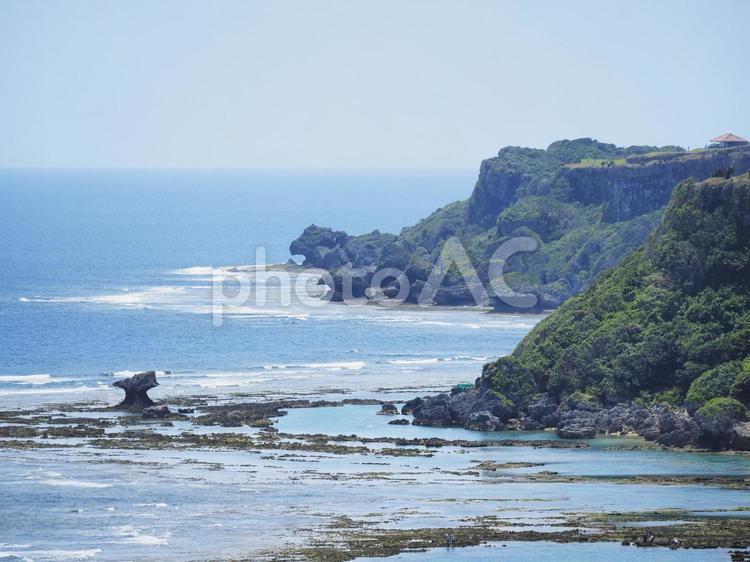 具志頭城跡からの風景（沖縄県島尻郡八重瀬町具志頭）