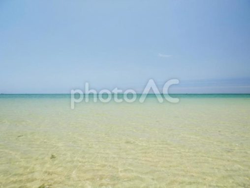 百名ビーチ(沖縄県南城市玉城百名)