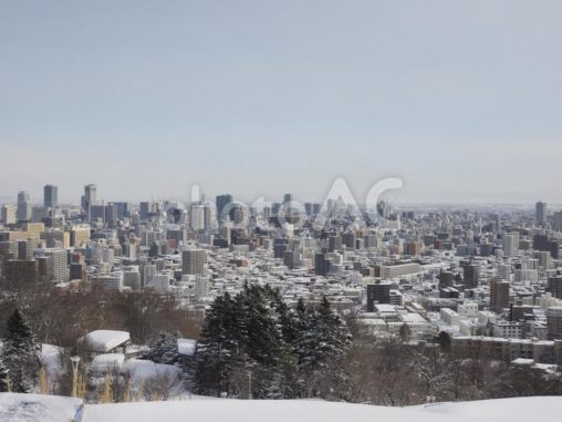 冬の札幌市の遠景（旭山記念公園）