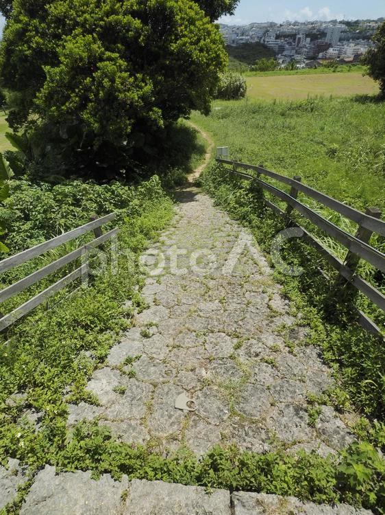 浦添ようどれの石畳道（沖縄県浦添市）