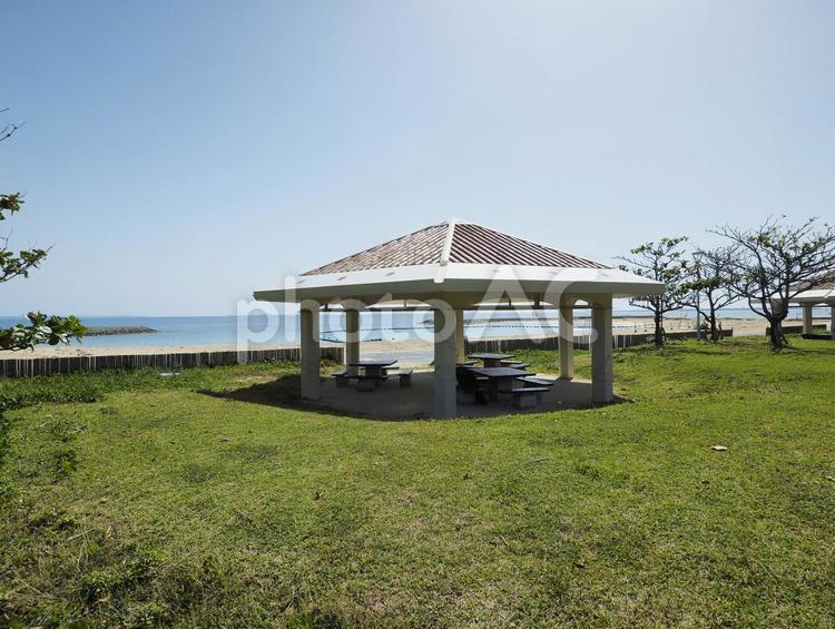 あざまサンサンビーチ(沖縄県南城市知念安座間)