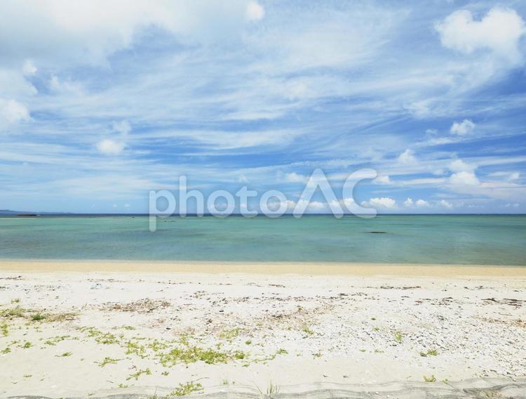 津覇ビーチ（沖縄県中頭郡中城村）