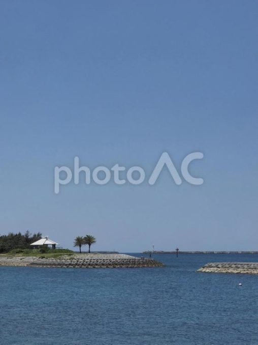 海_波の上うみそら公園（沖縄県那覇市）