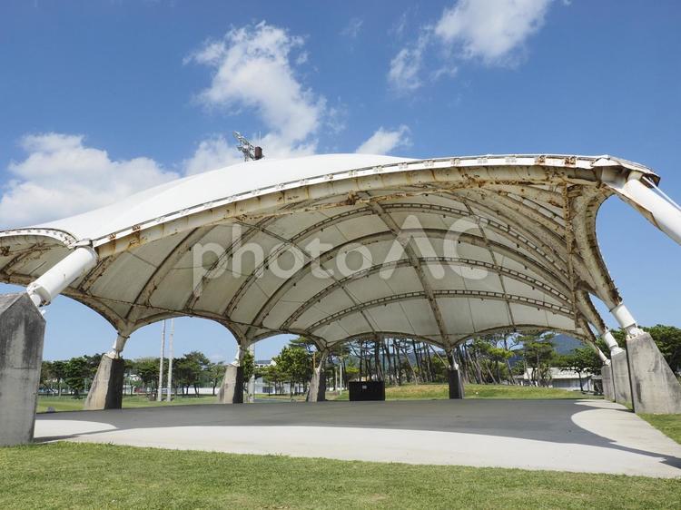 21世紀の森公園イベントドーム（沖縄県）