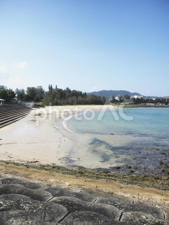 石川海岸（沖縄県うるま市）