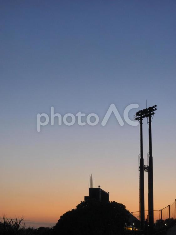 スタジアムのシルエット（沖縄県名護市）