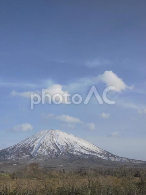 羊蹄山〔蝦夷富士〕（北海道倶知安町）