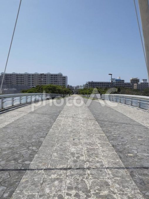 おもろ天空橋_新都心公園（沖縄県那覇市）