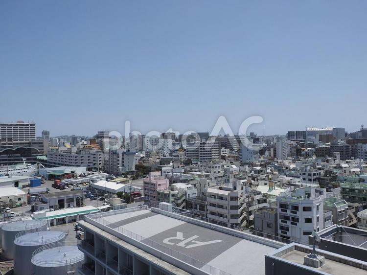 那覇の街並み（泊大橋から、沖縄県那覇市）