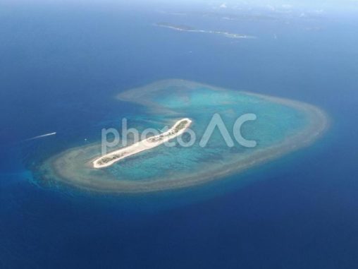 ナガンヌ島（沖縄県渡嘉敷村）
