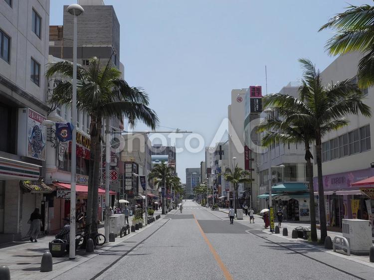 国際通りの歩行者天国 松尾側（那覇市）