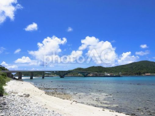 慶留間島の浜辺、阿嘉大橋（沖縄）