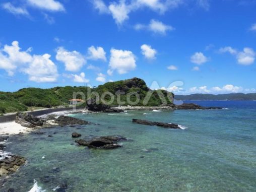 慶留間島の浜辺（沖縄県座間味村）