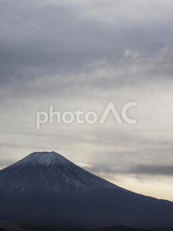 夕暮れの富士山